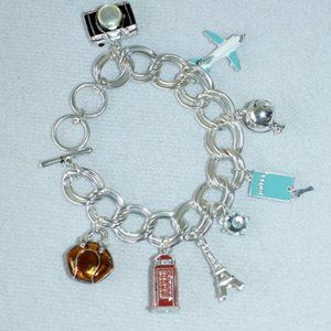 💖 The Traveling Charm Bracelet 8 in. /B30